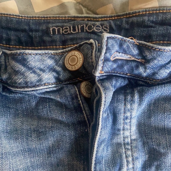 Maurices jean shorts - Picture 2 of 4